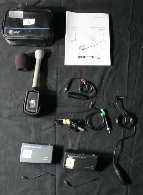 Dynamic 635A Microphone with Sennheiser Plug-On Transmitter Bodypack Recevier Bodypack Transmitter (1 of 8)