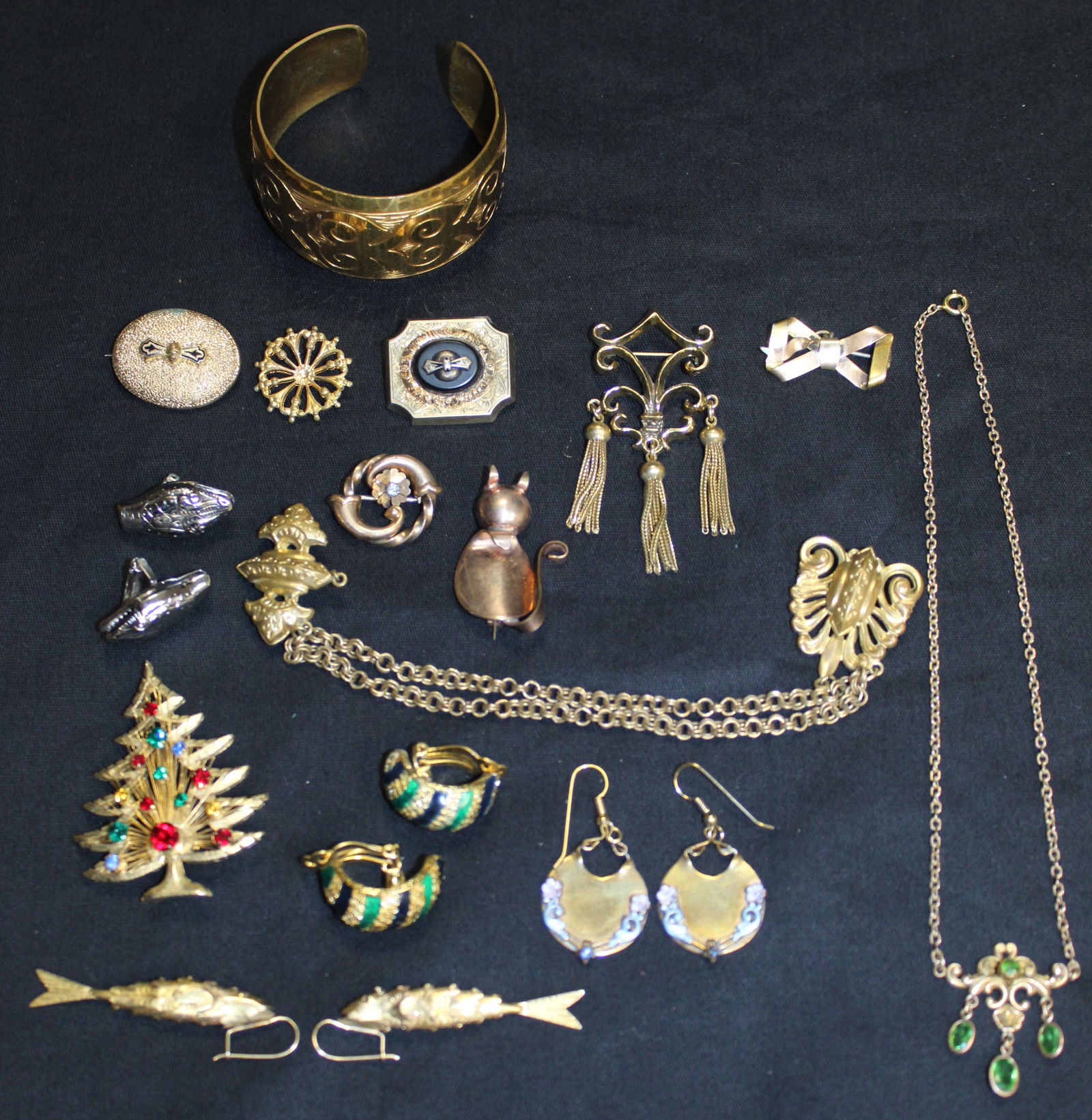 15pc of Costume Jewlery Earrings, Brooches, Bangle, Necklace - David Hill, Brooks, Moda (handmade in (1 of 10)