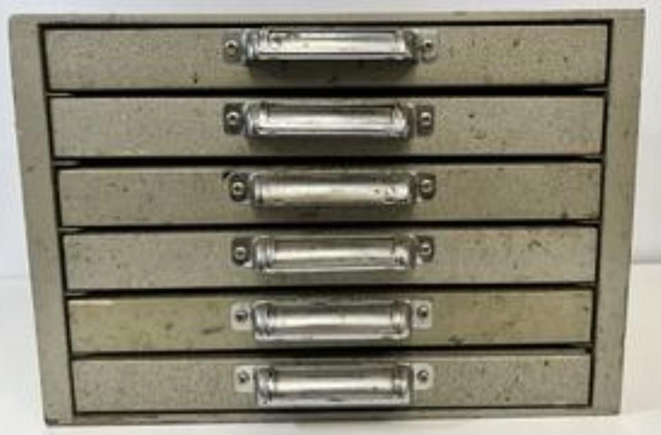 Typeset wood Tabletop Cabinet 6 Dr (1 of 7)