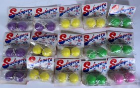 ( 15 ) Vintage The Swingers Clacker Balls Toys - Assorted Colors