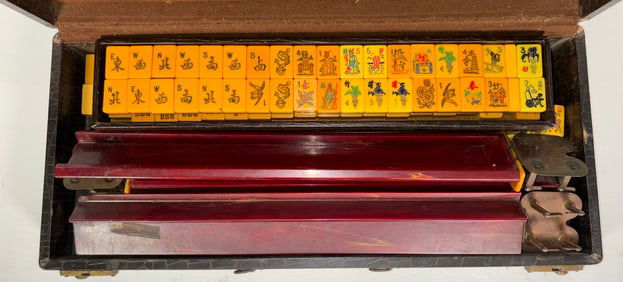 Vintage Bakelite Mahjong 172 Pc