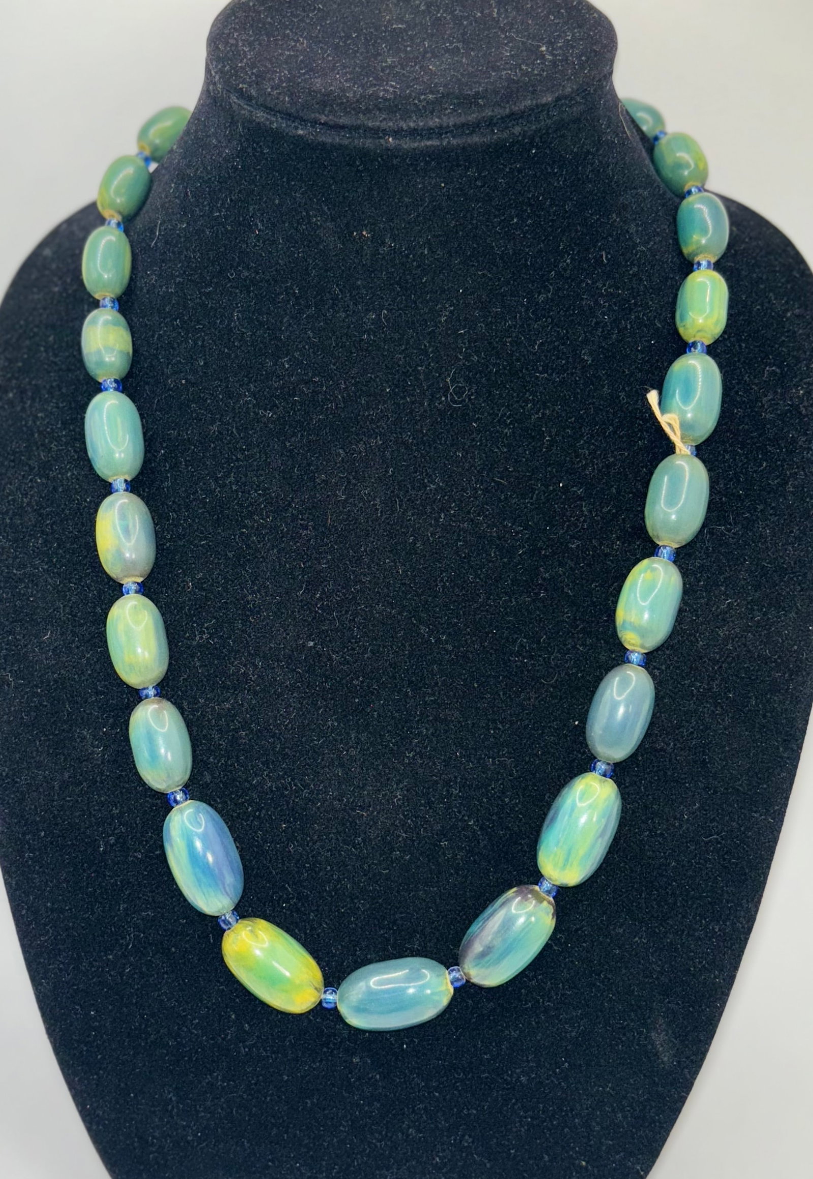 Teal Marbled Bakelite Beaded Necklace (1 of 2)
