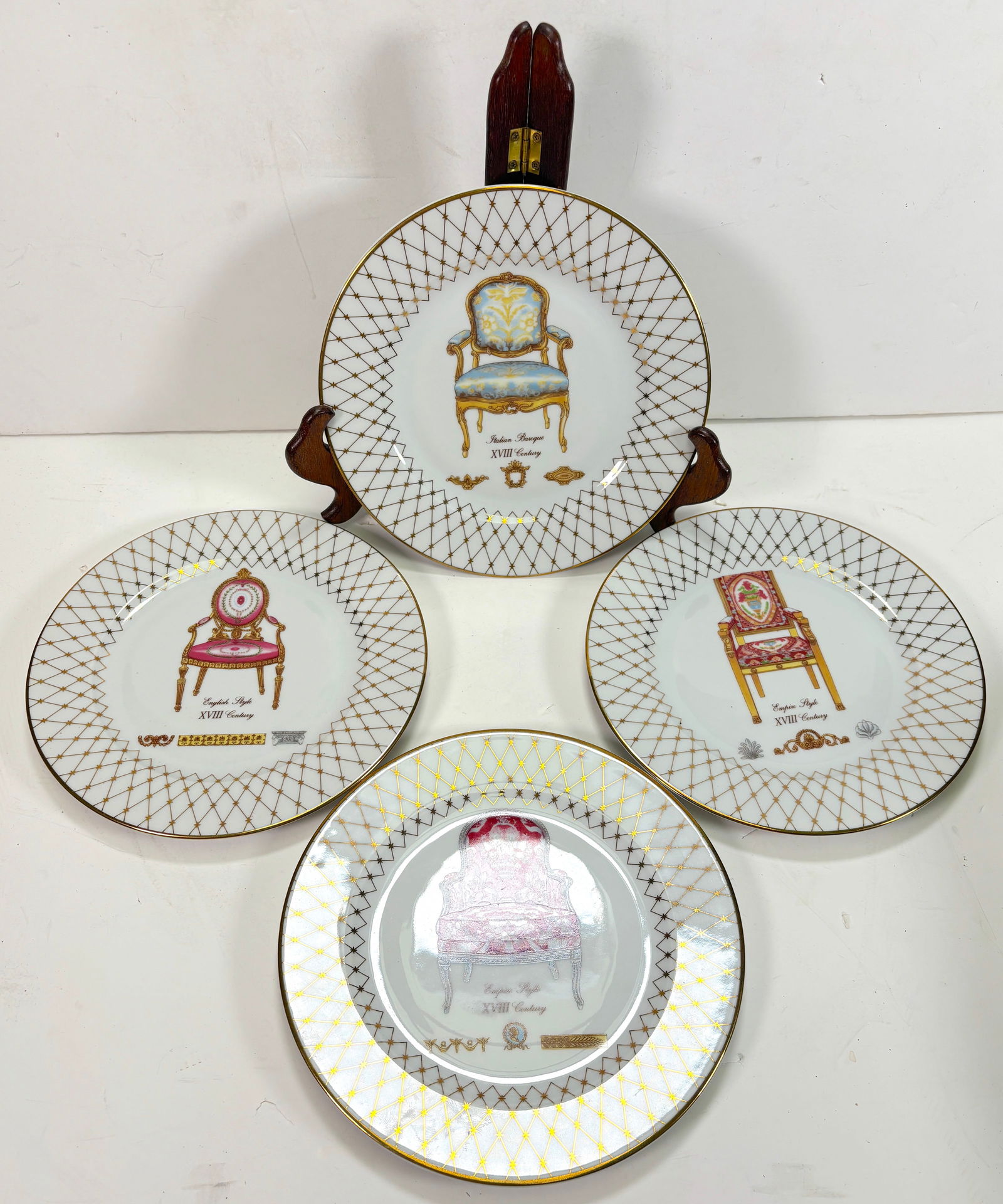 (4) Limoges French Chairs Collection Plates XVIII Century - Italian Baroque, English Style, & Empire (1 of 16)