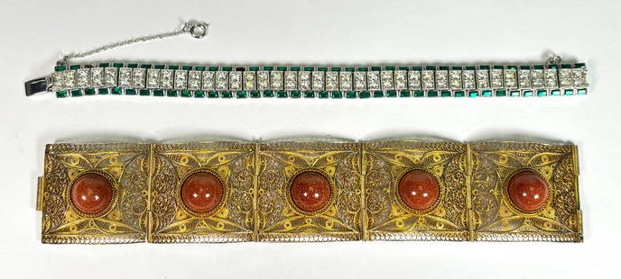 (2) Vintage Bracelets - Goldtone/Silvertone Costume Bracelets: (2) Vintage Costume Bracelets - Goldtone/Silvertone Costume Bracelets. Both of these bracelets are both beautiful and extremely different. (1) Silvertone Bracelet w/ Bright Clear & Green