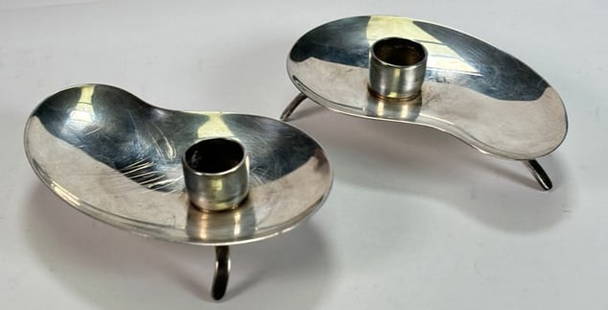Hugo Grun 1950s-60s Silver Plated Mid-Century Modern Footed Danish Prima Candlestick Holder Set: Hugo Grun 1950s-60s Silver Plated Mid-Century Modern Footed Danish Prima Candlestick Holder Set. These candlestick holders are sleek and embody minimalist elegance, they are perfect for adding a touch