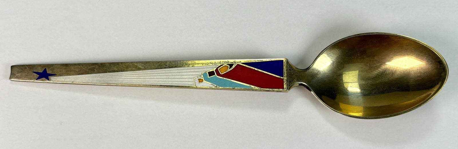 A. Michelsen Christmas Spoon: The Wise Men From The East-Karl Gustav-Hansen 1958 24kt GP over 925 SS: A. Michelsen Christmas Spoon - The Wise Men From The East - Karl Gustav-Hansen - 1958. A beautiful 24kt Gold Plate over 925 Sterling silver spoon with a red, white, lt blue and dark blue enamel design