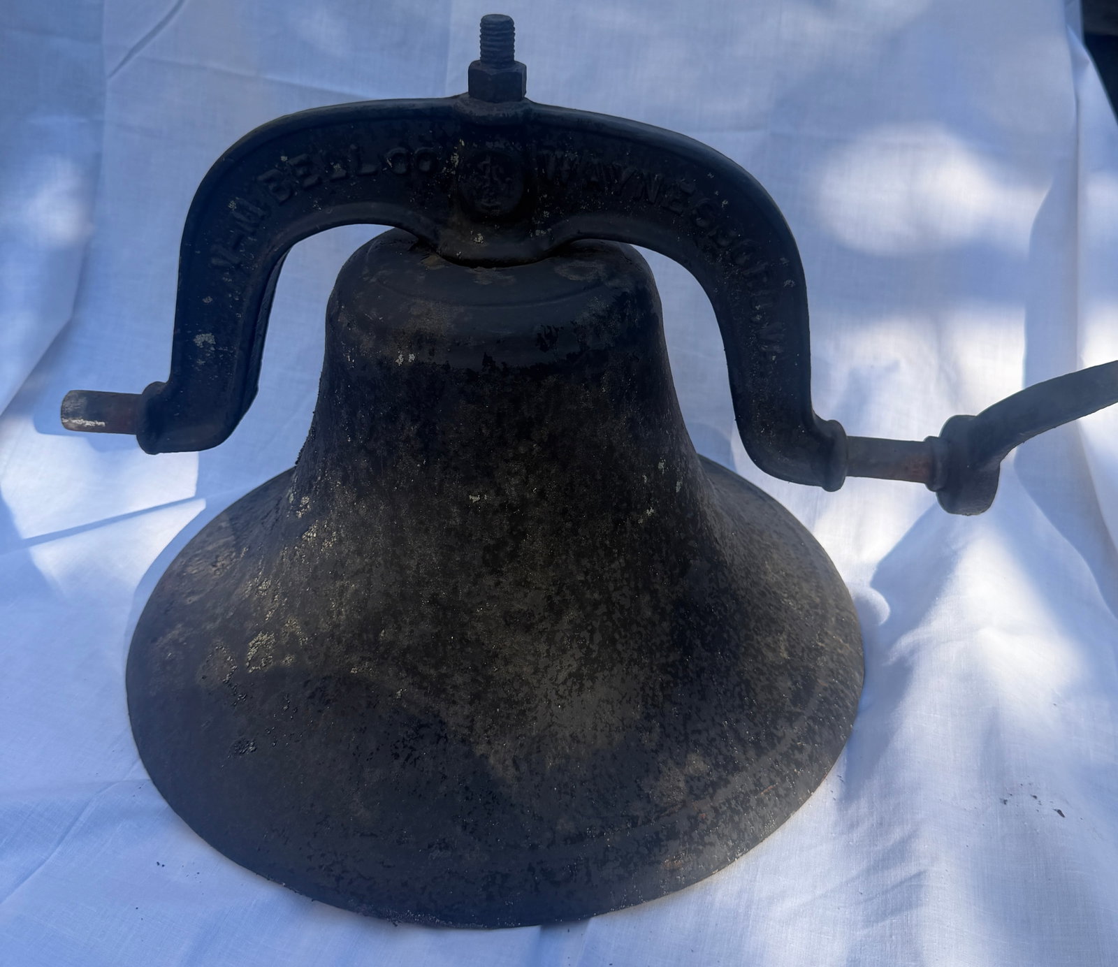Antique V-M Bell Co. - Waynesboro. VA - No. 2 - Cast Iron (1 of 12)
