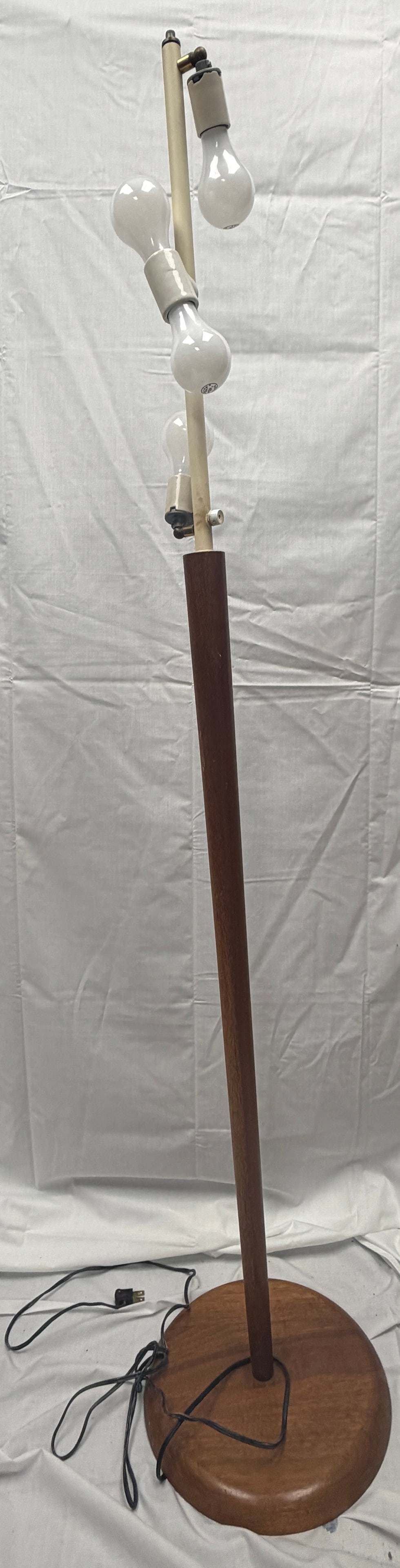 Contemporary Wooden Lamp with Wicker Shade (1 of 10)