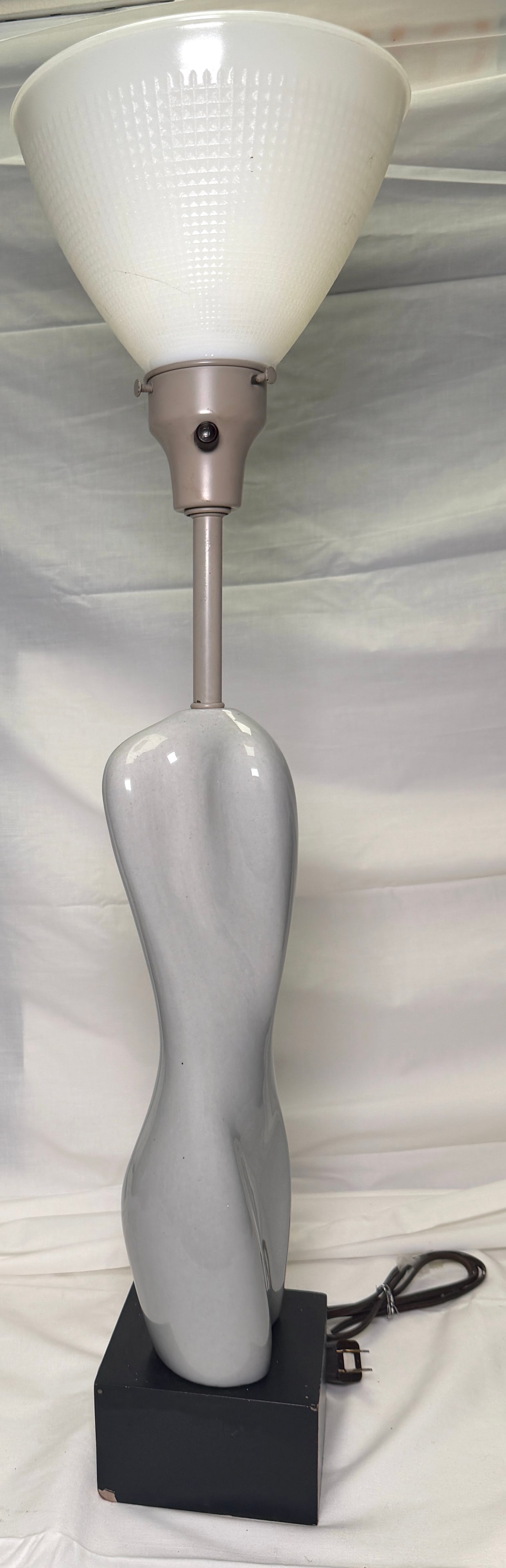 Vintage 1940s Russel Wright (Nude Boby) Table Lamp (1 of 12)