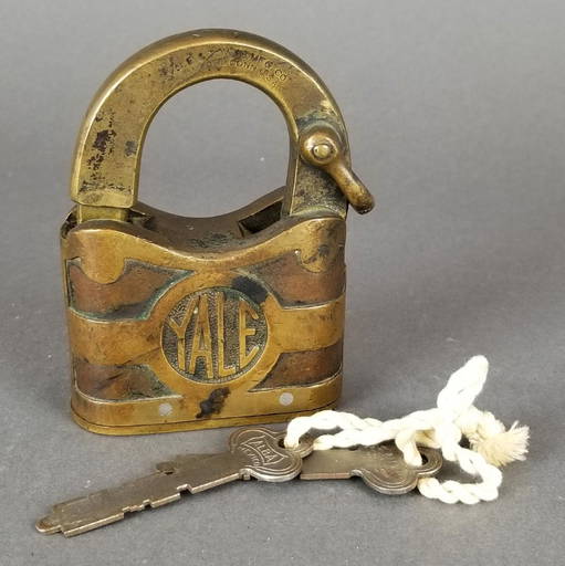 Antique Yale Padlock W/ Keys