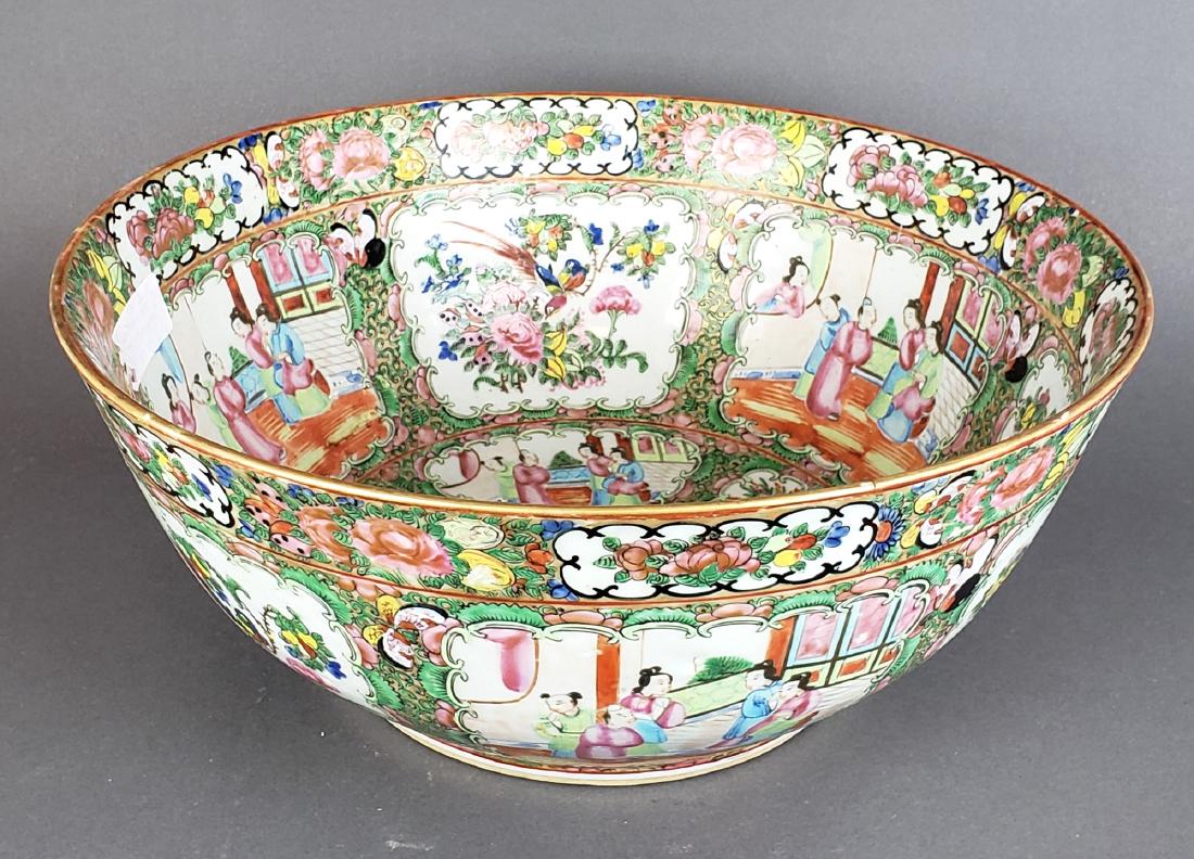 Rose Medallion Chinese Porcelain Bowl (1 of 5)