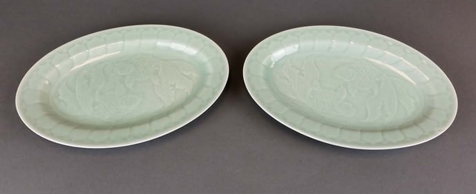 Pair of Chinese Porcelain Plates