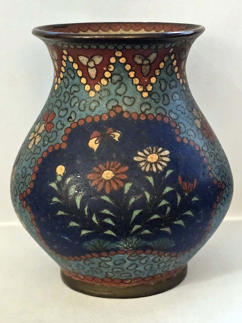 Pair Of Japanese Meijo Period Cloisonne Vases - 4