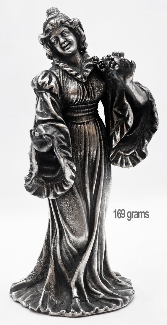 Sterling Silver (169g) Figural Lady Sculpture: Sterling Silver (169g) Figural Lady Sculpture. H 5 1/2" x W 2 1/4" x L 3 1/2"