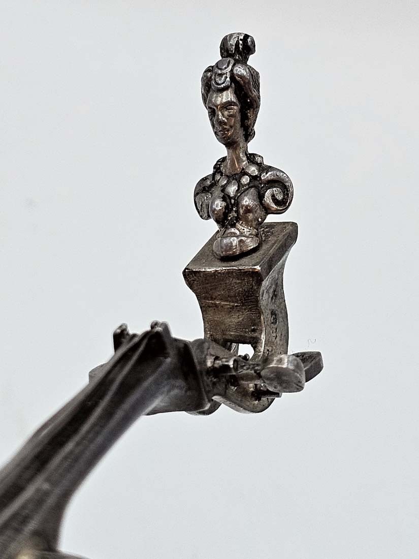 Instrument Silver (112g) Figural Violin Box - 7