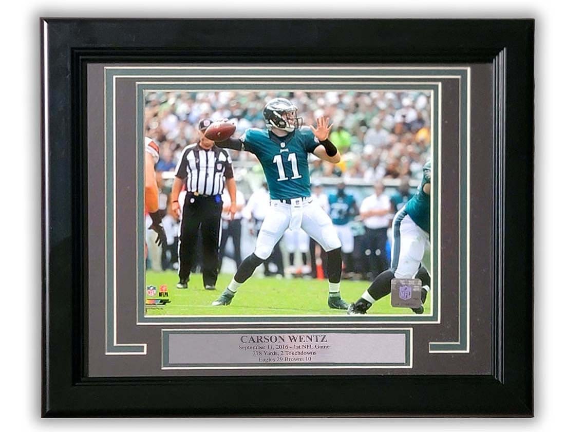 Carson Wentz Touchdown Pass, September 11, 2016: Carson Wentz Touchdown Pass, September 11, 2016. W 13 1/2" x L 16 1/2"