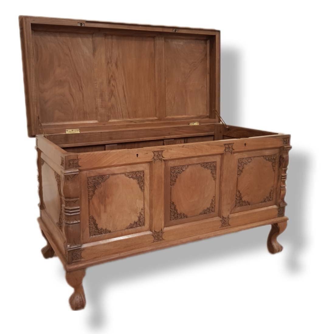 Large Vintage Wooden Box Table (1 of 8)