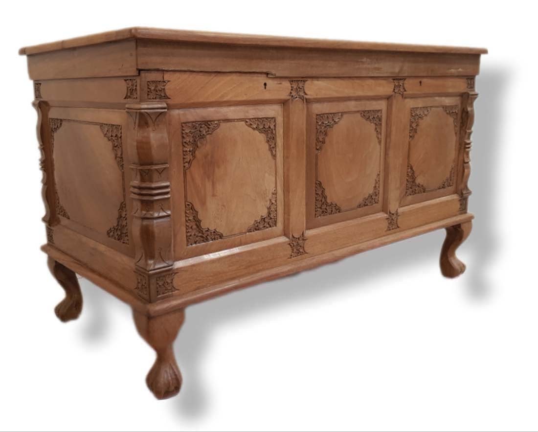 Large Vintage Wooden Box Table - 3