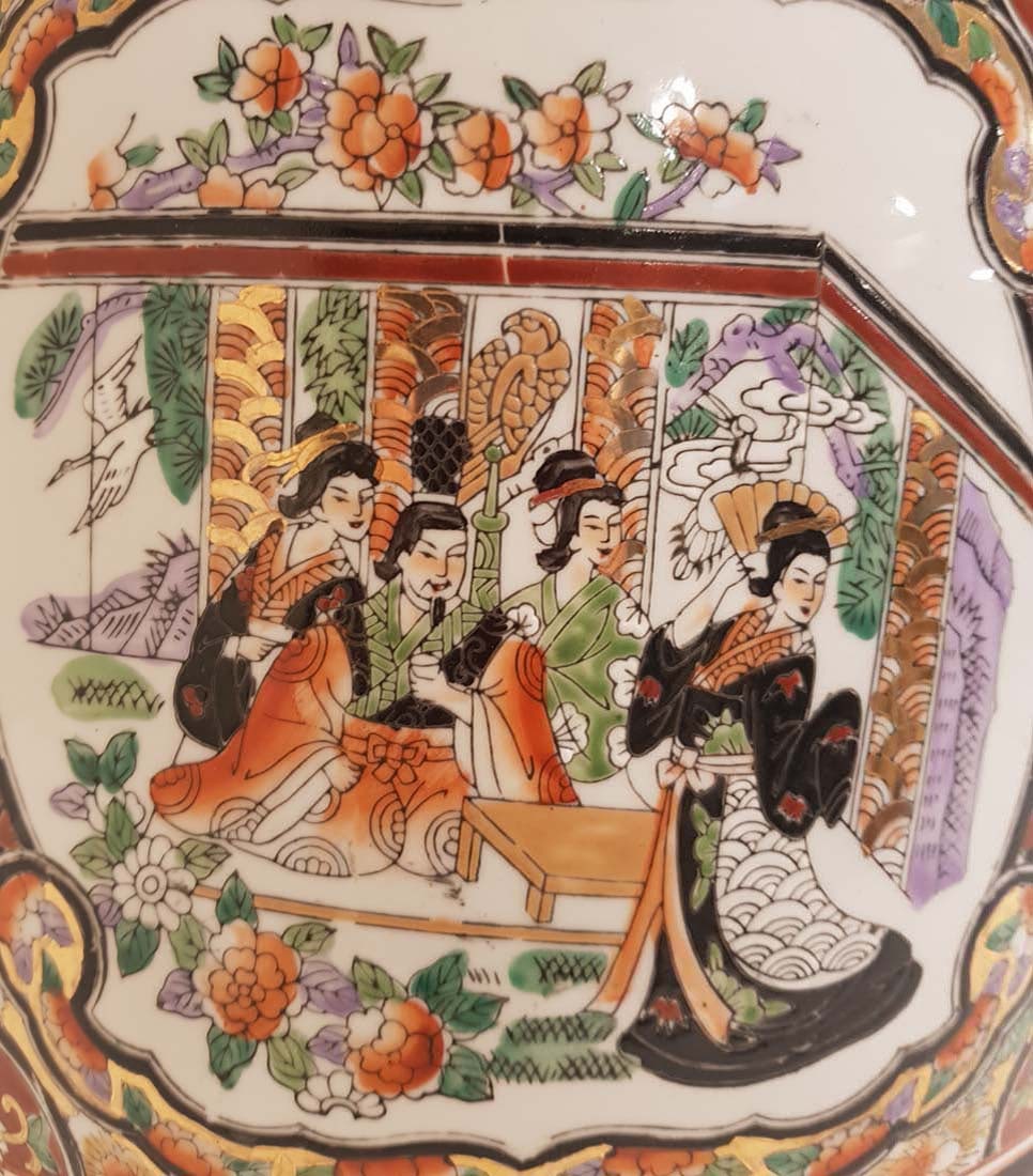 Large Chinese Porcelain Stool - 4