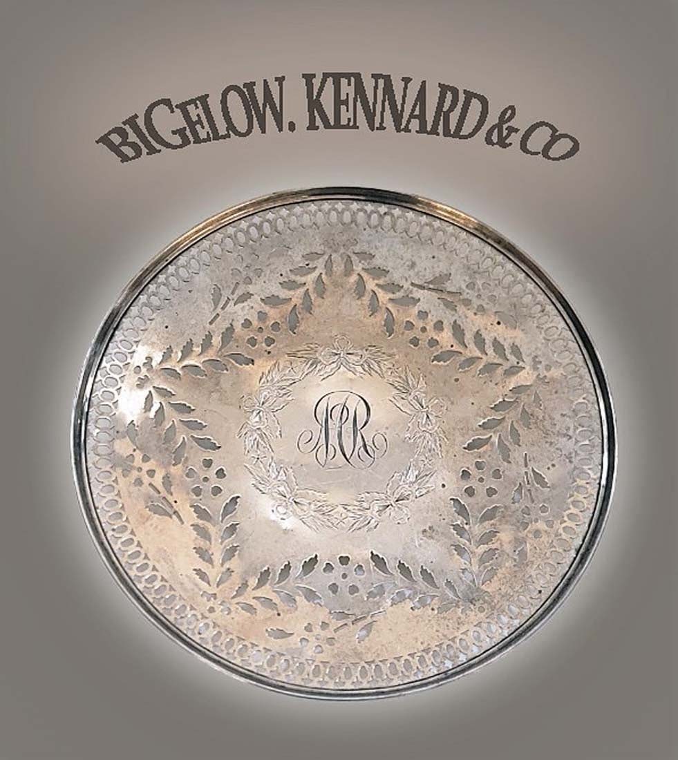 Sterling Silver Bigelow Kennard & Co Centerpiece: Sterling Silver Bigelow Kennard & Co Centerpiece. D 10" ( 302g )