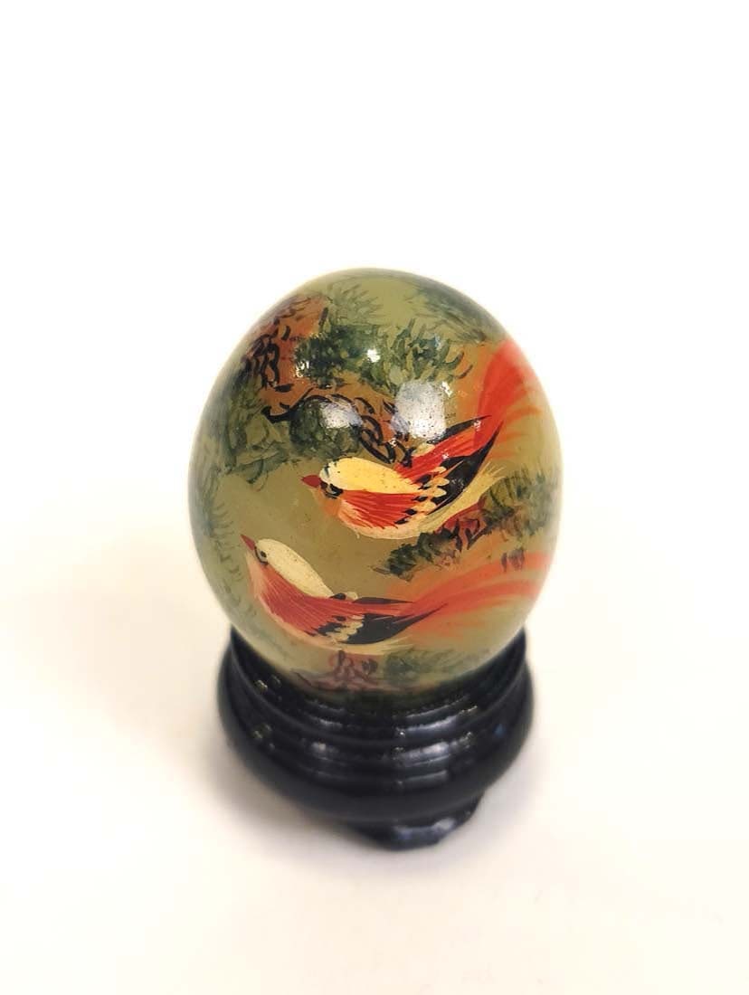 Chinese Chinoiserie Enamelware Egg With Stand: Chinese Chinoiserie Enamelware Egg With Stand. H 1 5/16" x W 1 1/8"