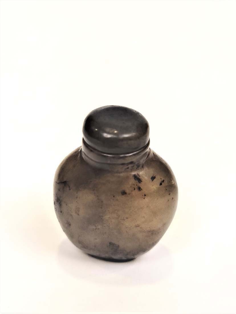Chinese Oval Snuff Bottle - 2