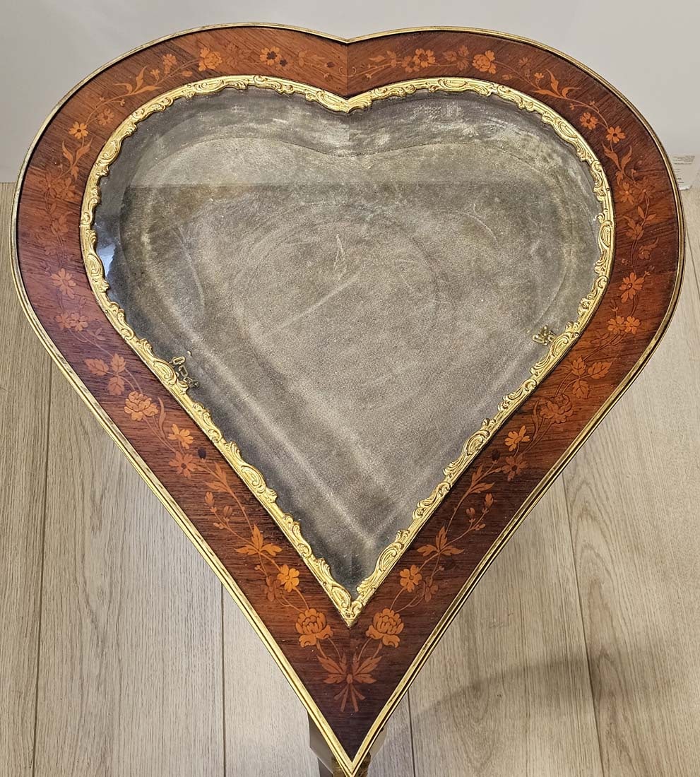 19th C. French Heart Shaped Bijouterie Table - 3