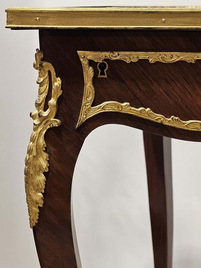 19th C. French Heart Shaped Bijouterie Table - 6
