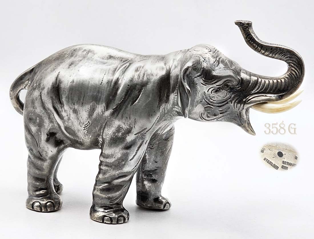 German Sterling Silver (358g) Elephant Statue: German Sterling Silver (358g) Elephant Statue. H 3 7/8" x W 2 7/8" x L 5 7/8"