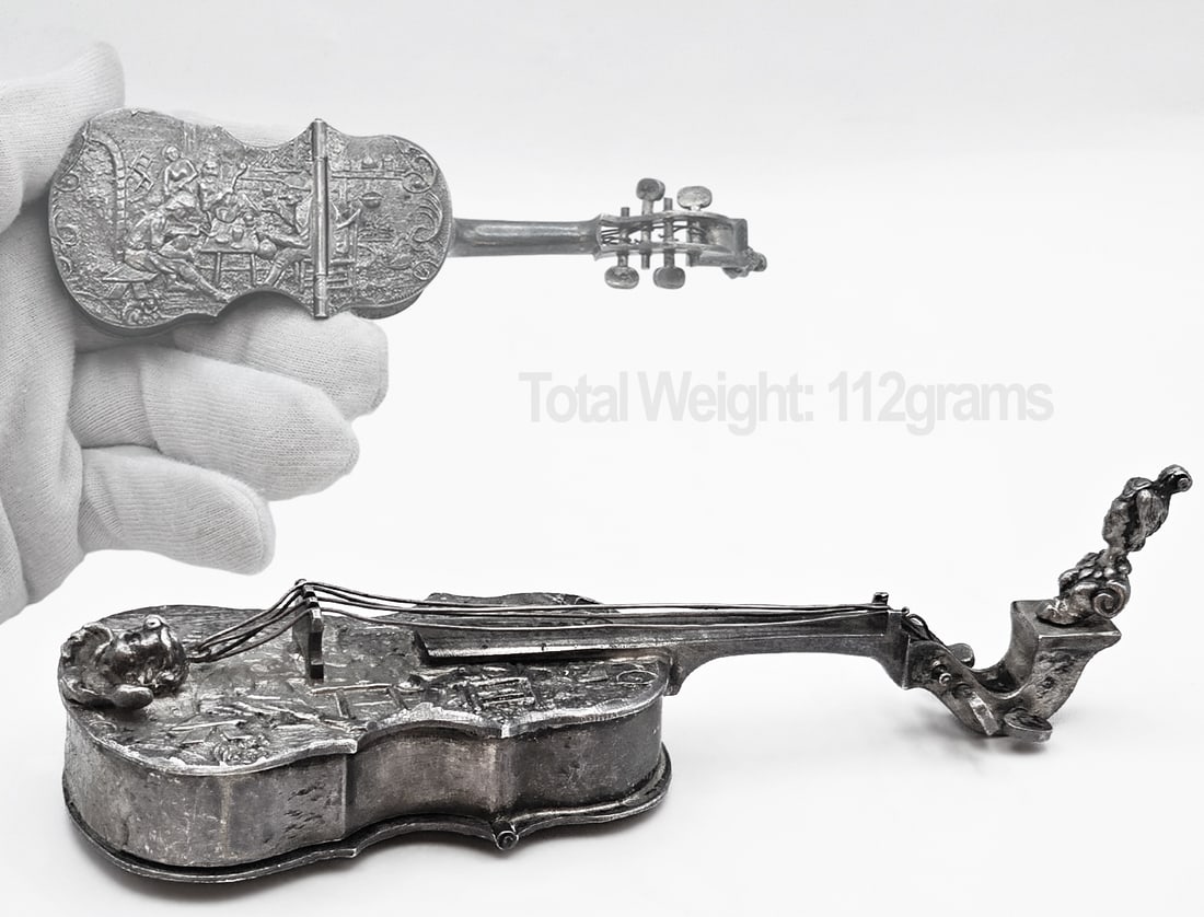 Instrument Silver (112g) Figural Violin Box: Instrument Silver (112g) Figural Violin Box. H 1 1/2" x W 1 7/8" x L 5"