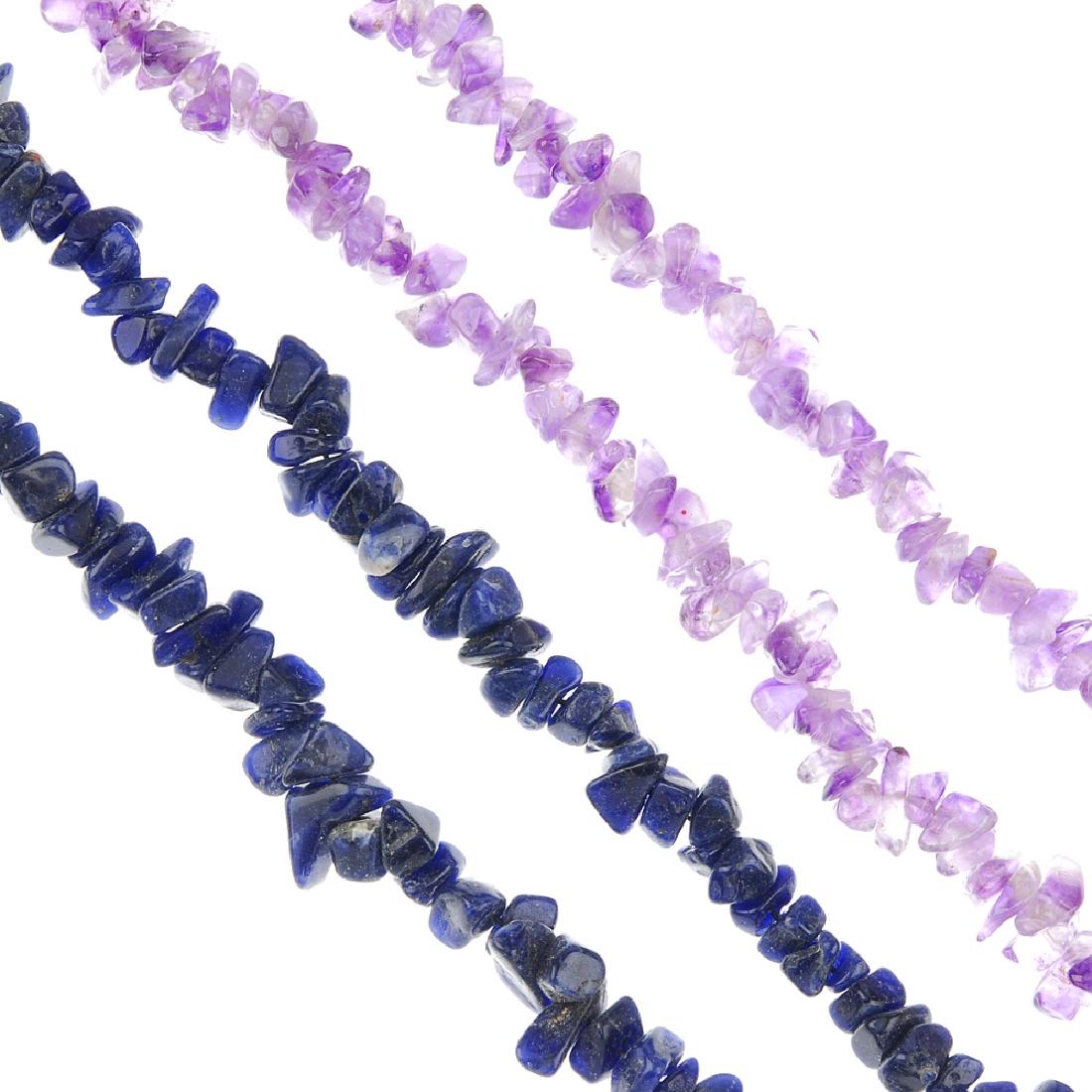 A selection of gem jewellery. To include a garnet (1 of 3)