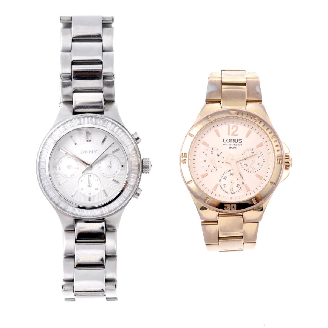 A bag of assorted watches, to include examples by DKNY: A bag of assorted watches, to include examples by DKNY and Lorus. All recommended for spares or repair purposes only. Approximately 100.