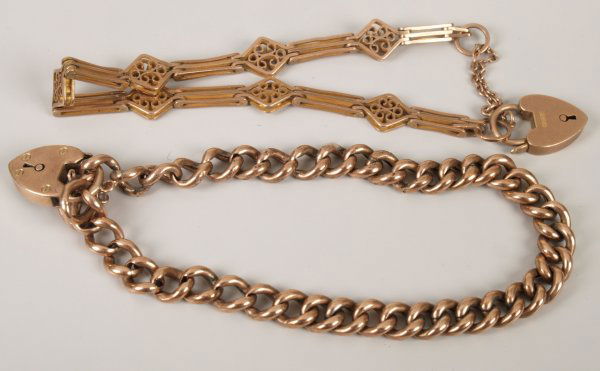 Two 9ct gold link bracelets and heart padlocks to i: Two 9ct gold link bracelets and heart padlocks to include one curb link and a three bar gate with diamond shaped scrollwork links. Total weight - 20.5g.