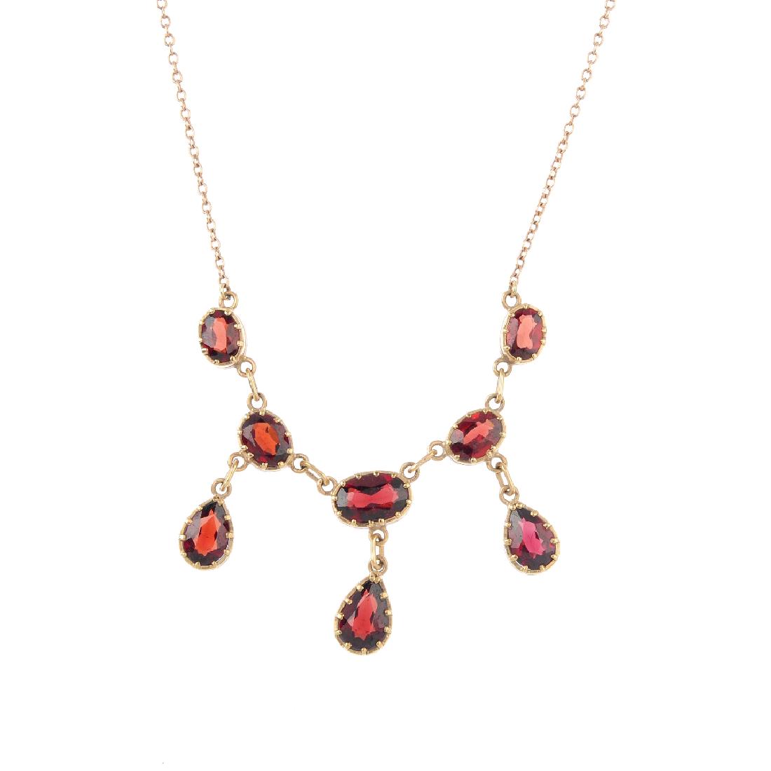 A selection of garnet jewellery. To include a garnet (1 of 1)