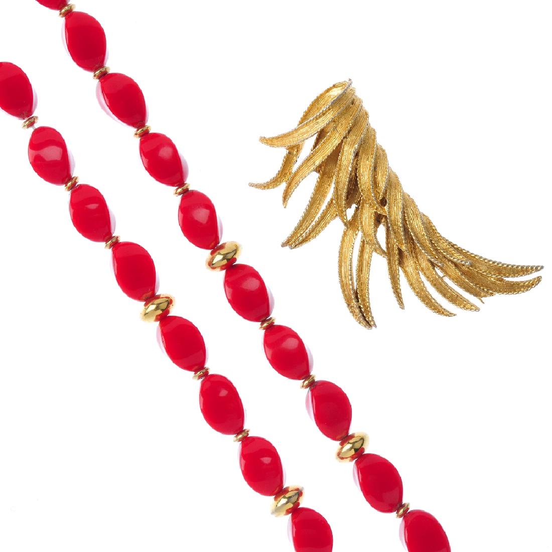 A selection of mainly designer costume jewellery. To: A selection of mainly designer costume jewellery. To include pieces by Hollywood, Napier, Monet, Sarah Coventry, Fossil and various other designer names.