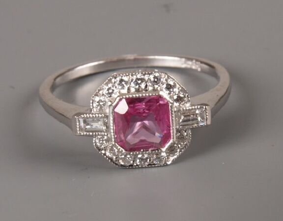 18ct white gold square cut pink sapphire ring with