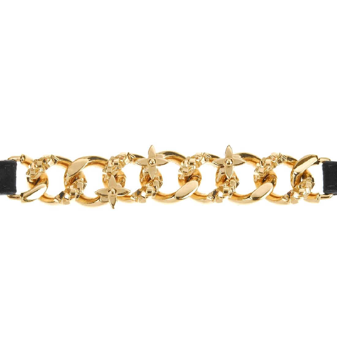 LOUIS VUITTON - a half chain bracelet. Designed with a (1 of 6)