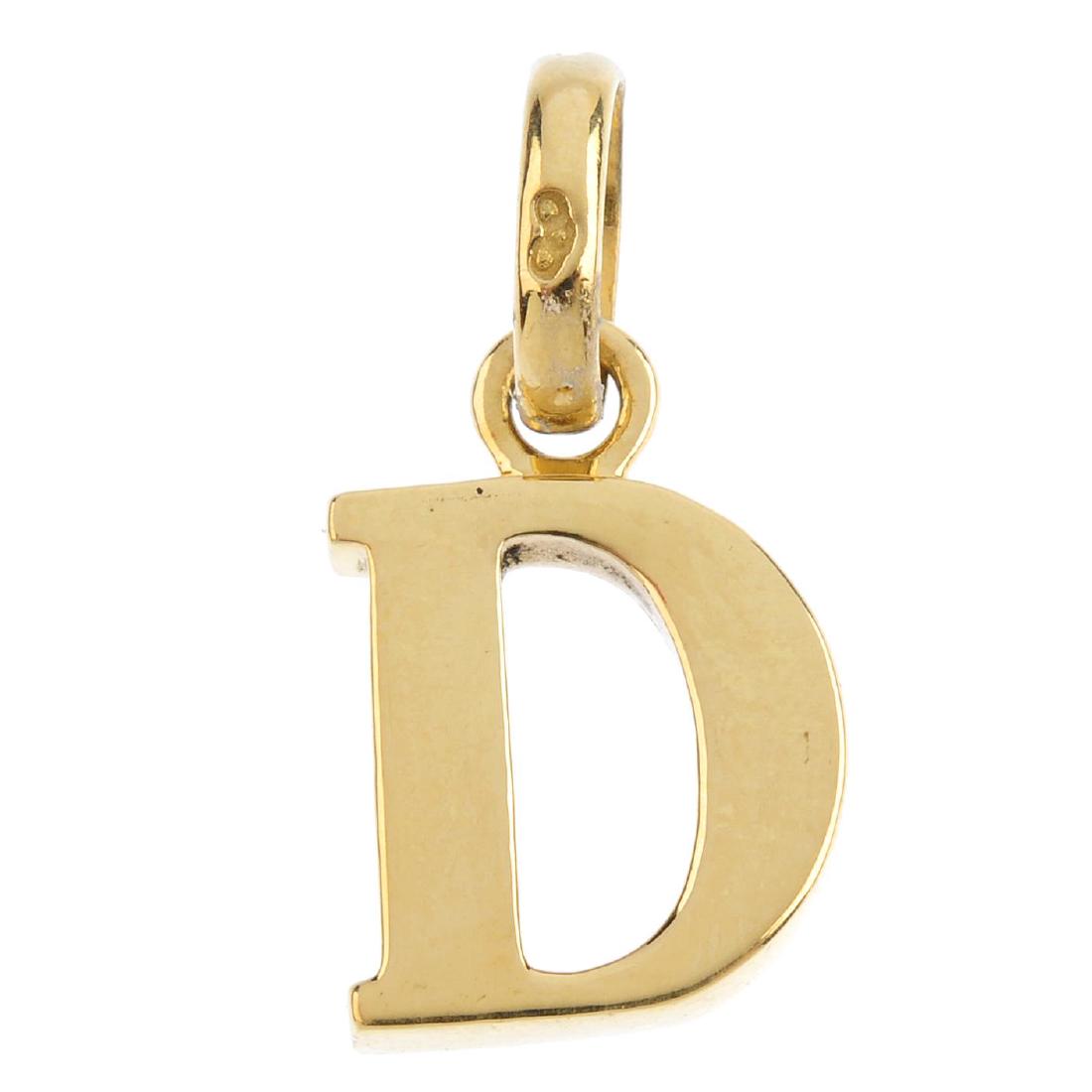 LINKS OF LONDON - an 18ct gold initial charm. The (1 of 2)