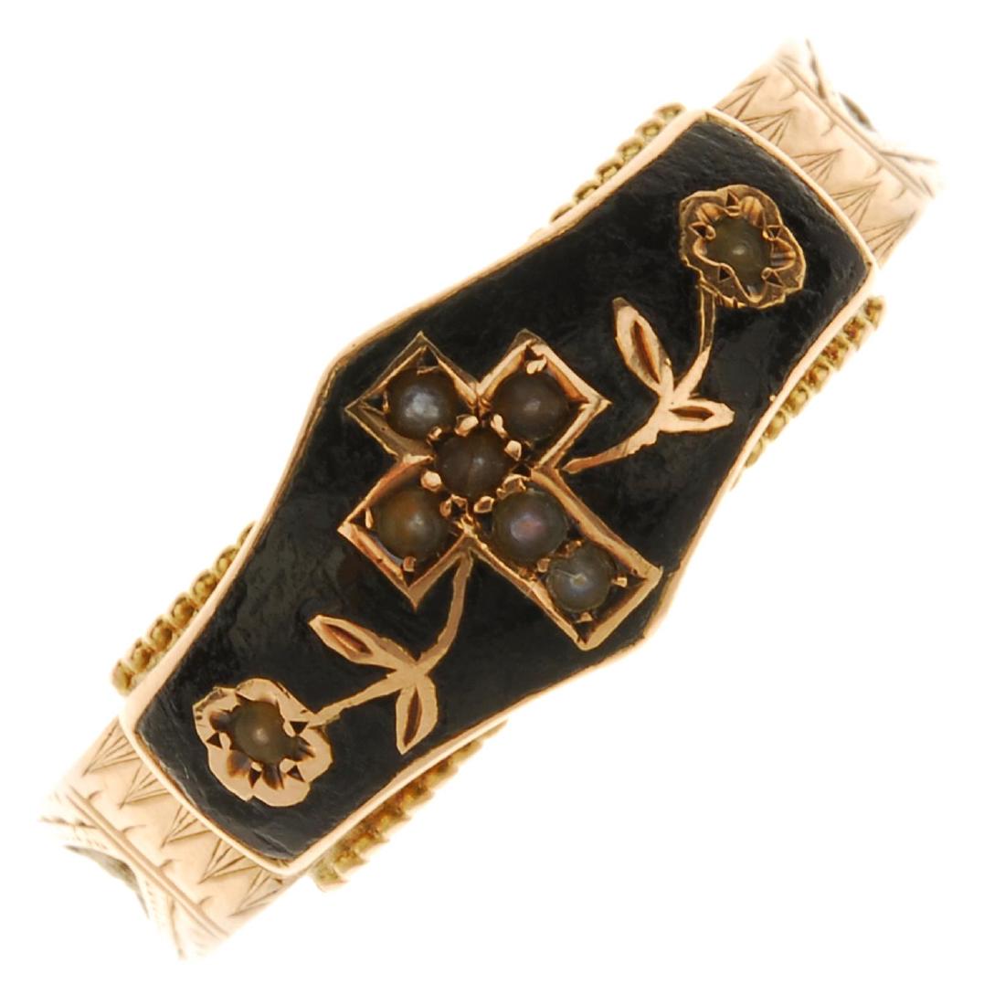 An early 20th century 9ct gold enamel and split pearl (1 of 3)