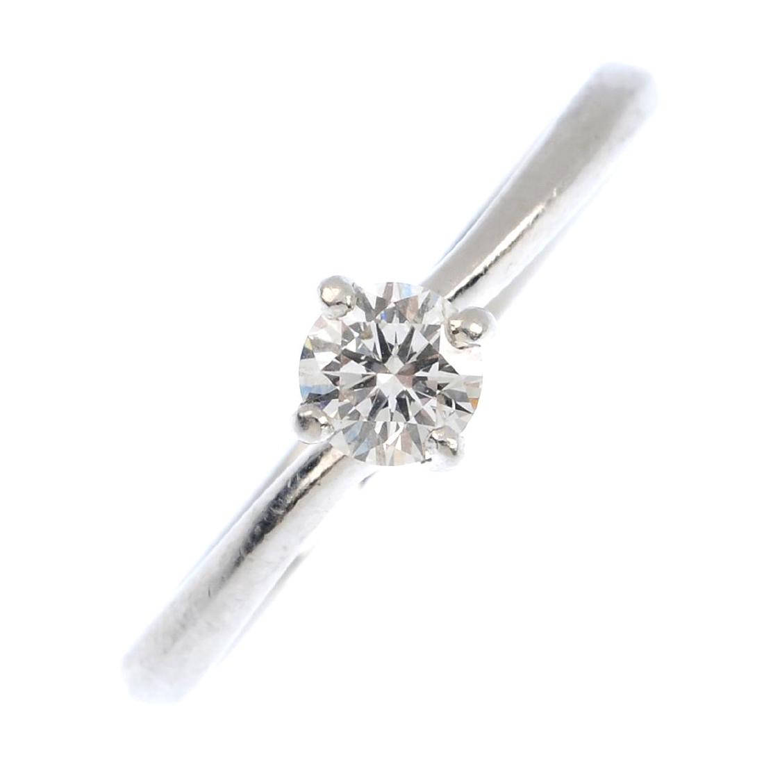 A platinum diamond single-stone ring. The brilliant-cut (1 of 3)