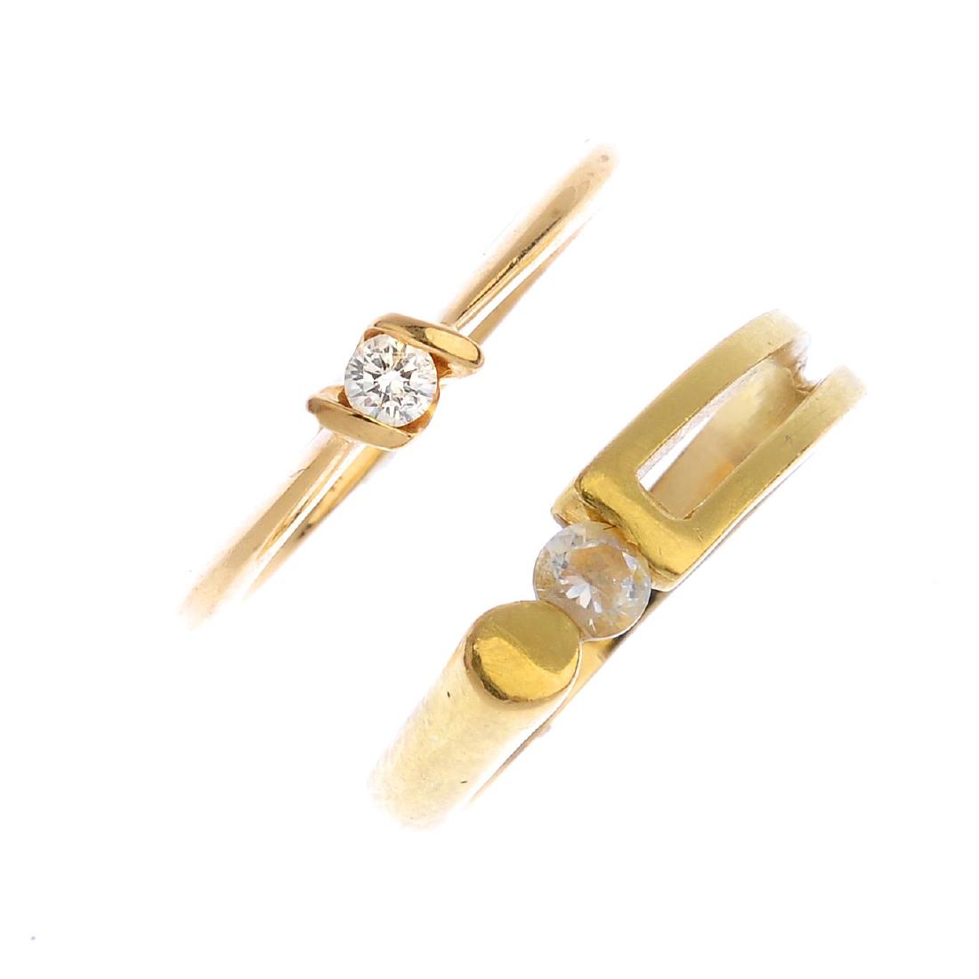 Two gem-set rings. To include an 18ct gold (1 of 2)