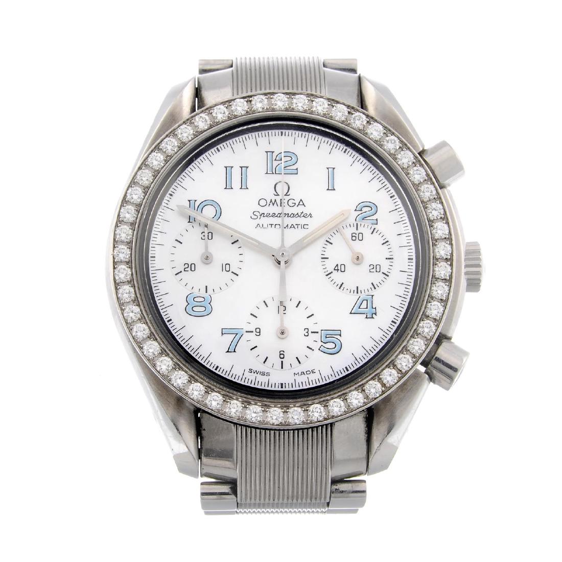 OMEGA - a Speedmaster chronograph bracelet watch. (1 of 4)