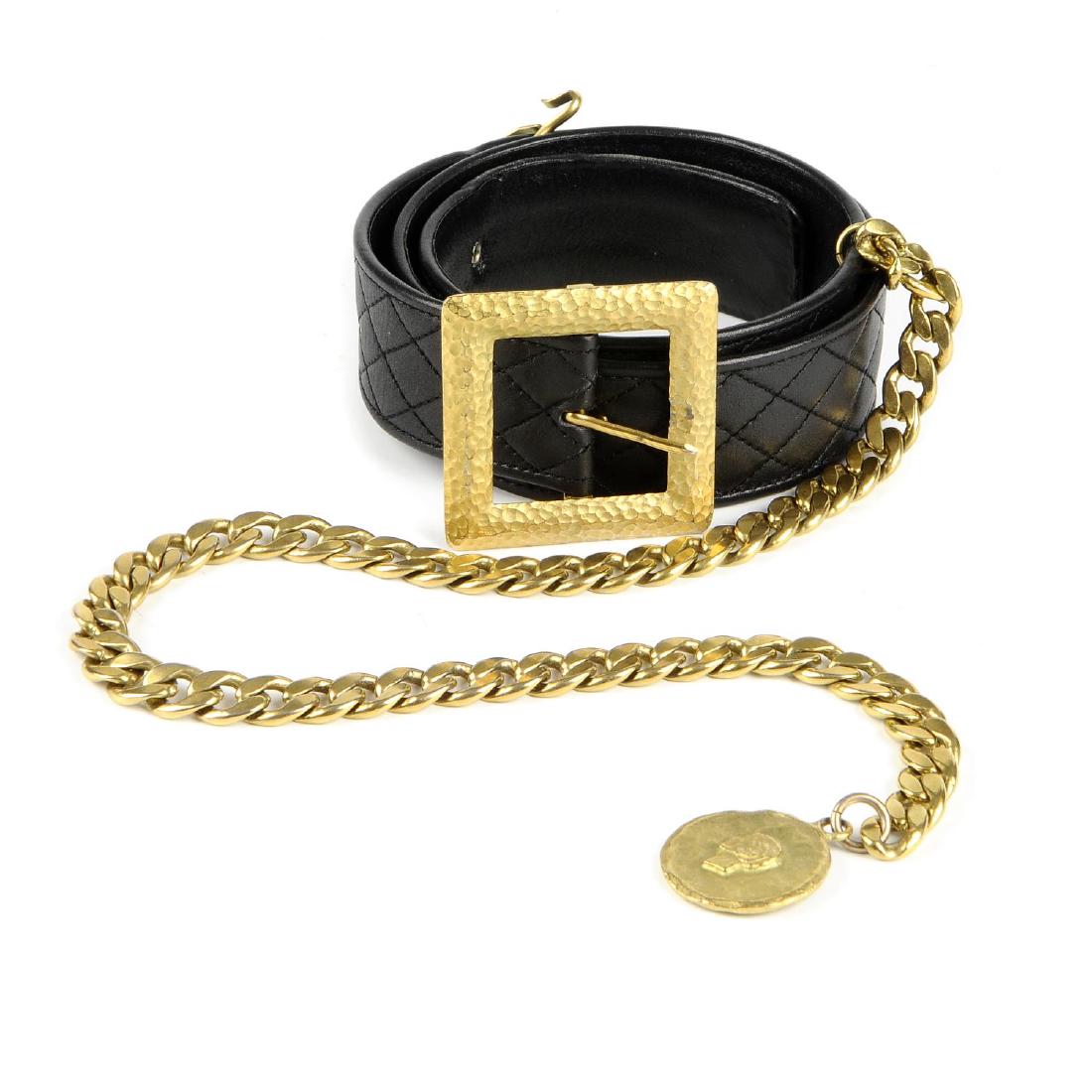 CHANEL - a vintage leather belt with chain drop. The (1 of 4)