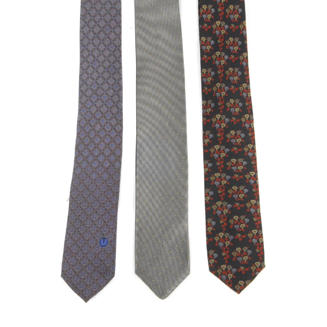 Eight ties. To include three Cerruti 1881 ties, two: Eight ties. To include three Cerruti 1881 ties, two Ungaro ties, a Guy Laroche tie, together with two further examples.