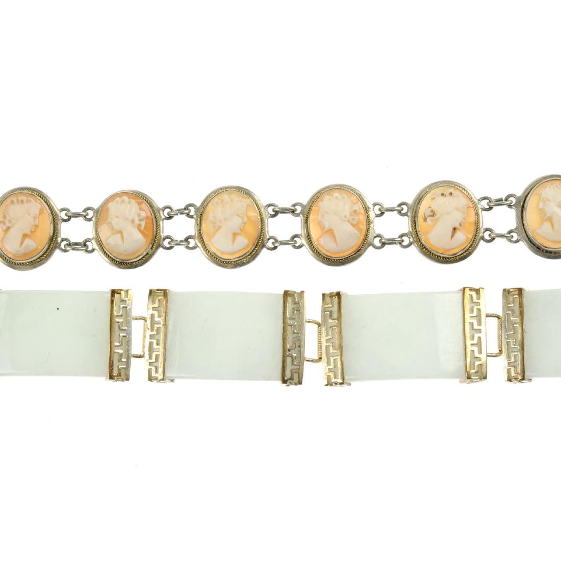 A selection of cameo and gem-set jewellery. To include: A selection of cameo and gem-set jewellery. To include a bracelet with a series of oval-shape turquoise cabochons, to the T-bar clasp, another with five rose quartz cabochons and an agate brooch of re