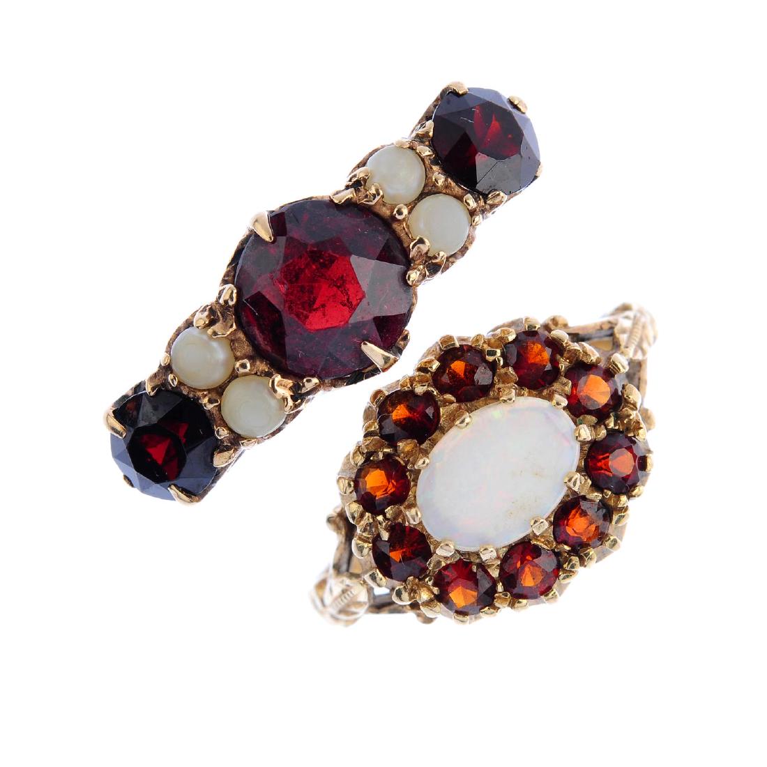 Four gem-set rings. To include a 9ct gold amethyst and (1 of 4)