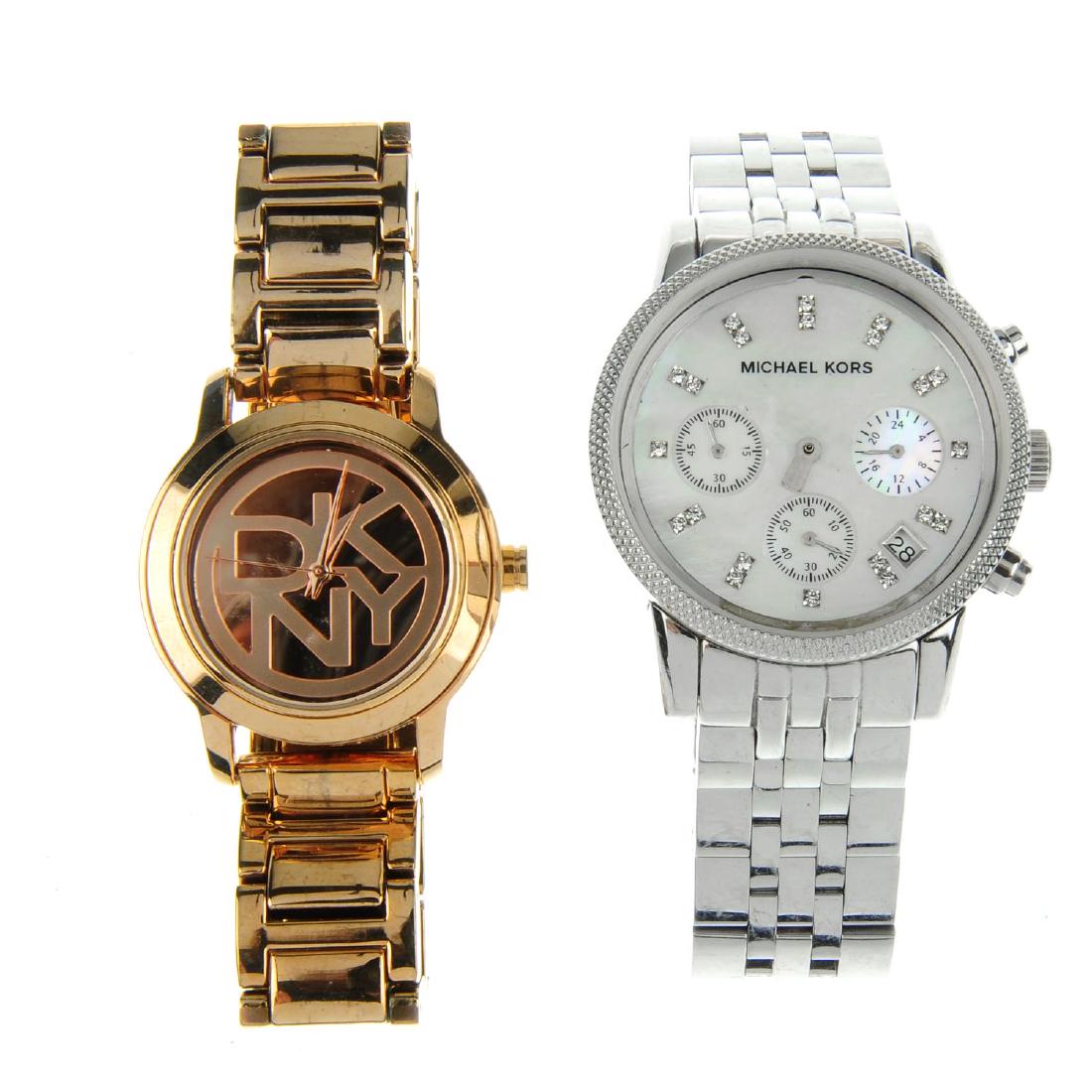 A bag of assorted watches, to include examples by DKNY: A bag of assorted watches, to include examples by DKNY and Michael Kors. All recommended for spares or repair purposes only. Approximately 75.