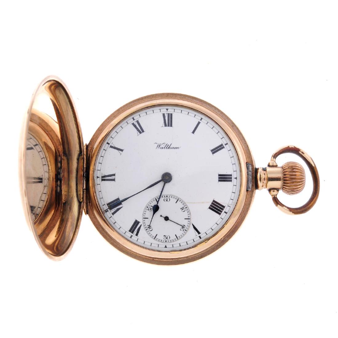 A full hunter pocket watch by Waltham. Gold plated: A full hunter pocket watch by Waltham. Gold plated case. Signed keyless wind three quarter plate movement with ratchet tooth level escapement. White dial. 50mm.