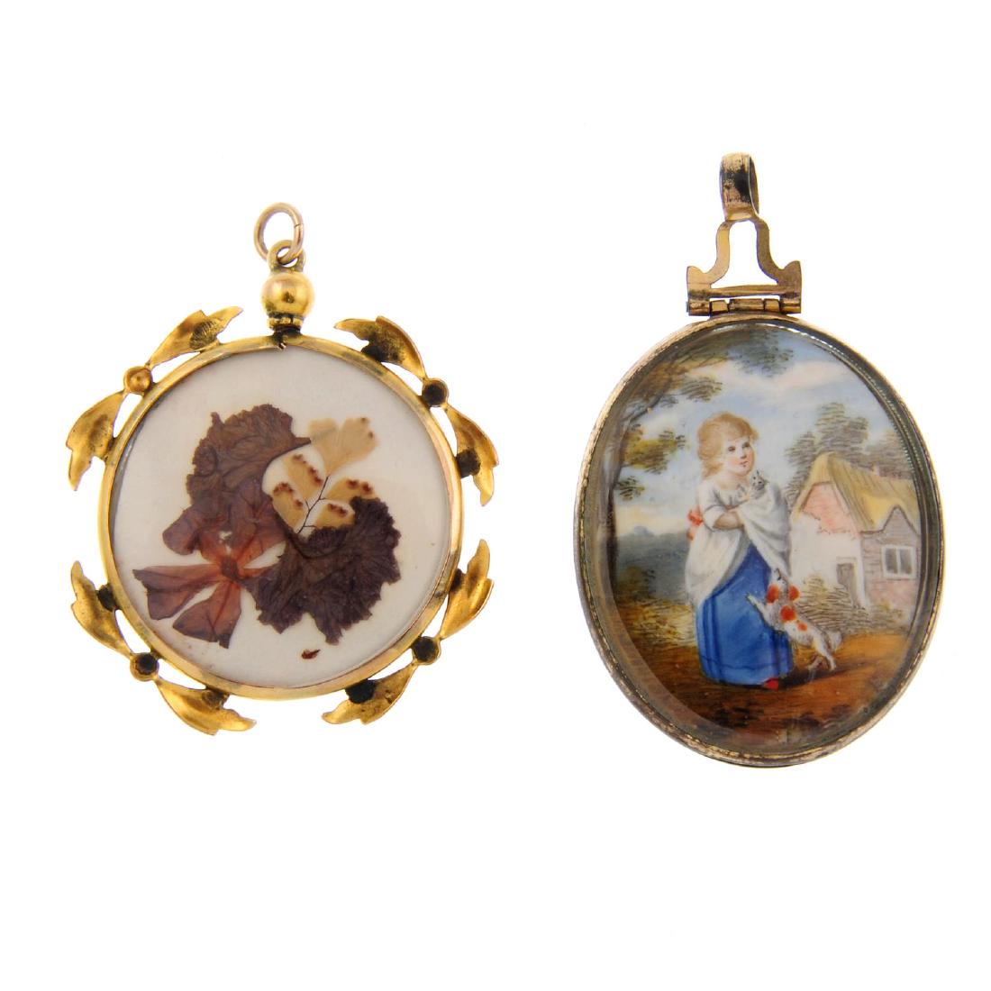 Five items of mainly late 19th to early 20th century (1 of 3)