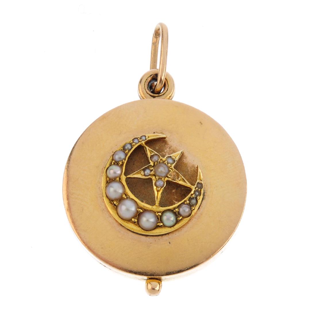 An early 20th century gold seed pearl locket. The seed (1 of 2)